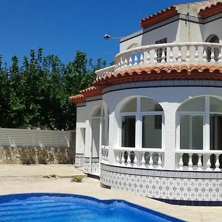 Casa Costa Dorada