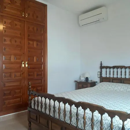 Casa Costa Dorada * Les Tres Cales